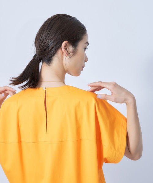 ROPE'(ロペ)の「布帛ライクミニマルコクーンTシャツ(Tシャツ/カットソー・レディース・ブラック/ホワイト/ピンク系その他/オレンジ・38)」の7枚目の写真