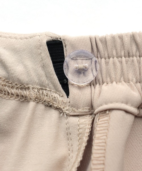 andme（アンドミー）の「【マタニティ】センタープレステーパードパンツ（マタニティウェア/グッズ・レディース・ブラック/ネイビー/カーキ/ライトブラウン/ライトベージュ/テラコッタ/ローズ/オフホワイト・M/L）」の18枚目の写真