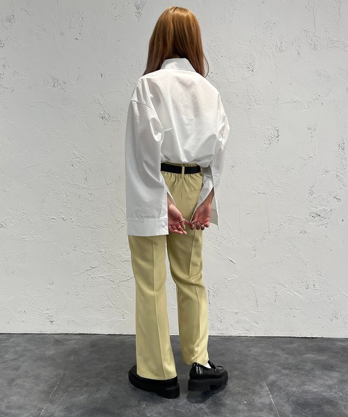apres jour mignon(アプレジュールミニョン)の「袖スリットシャツ【ZOZOTOWN限定アイテム】(シャツ/ブラウス・レディース・ブルー/ブラック/オフホワイト・X-LARGE/フリー)」の11枚目の写真