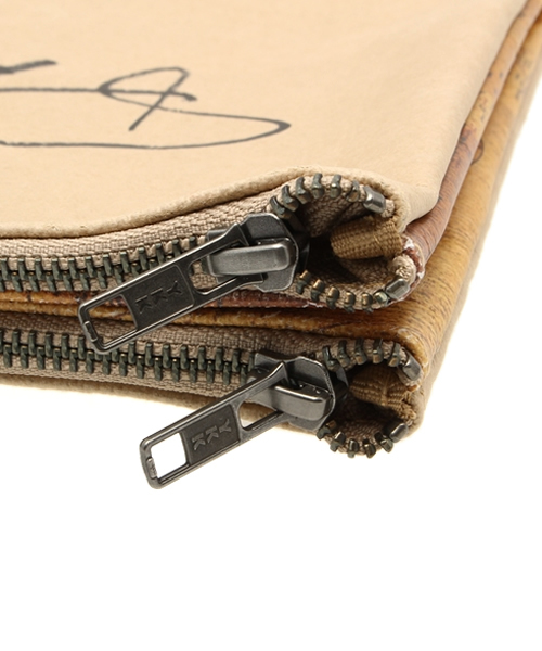 MATATABI（マタタビ）の「MATATABI スモールクラッチバッグ『PARIS』（クラッチバッグ・メンズ・ベージュ・FREE）」の7枚目の写真