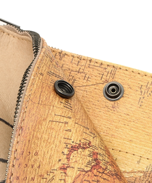 MATATABI（マタタビ）の「MATATABI スモールクラッチバッグ『PARIS』（クラッチバッグ・メンズ・ベージュ・FREE）」の5枚目の写真