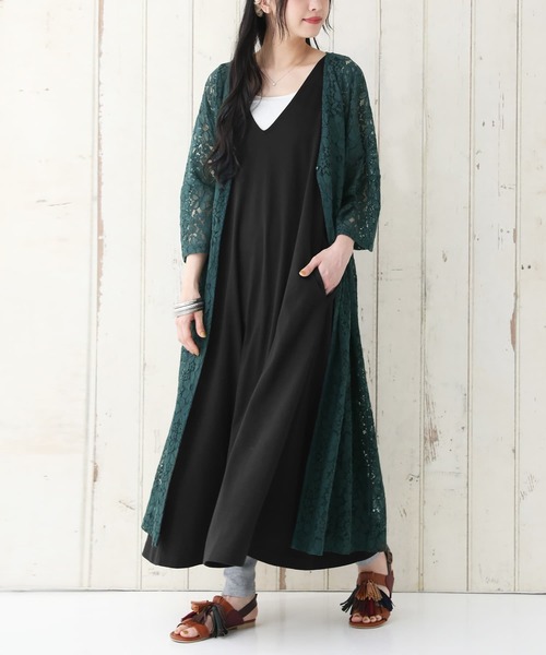 osharewalker（オシャレウォーカー）の「【廃盤】『深Vネックフレアジャンパースカート』（ジャンパースカート・レディース・カーキ/ブルーグリーン/ブラック・FREE）」の2枚目の写真