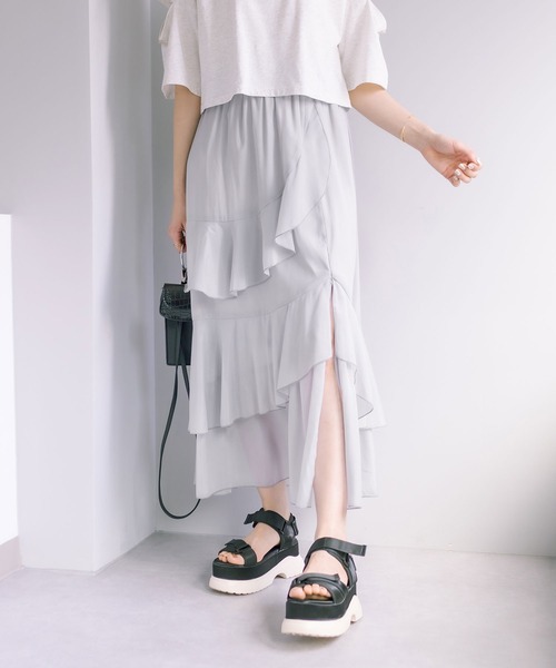 OLIVE des OLIVE(オリーブデオリーブ)の「ラッフルスリットスカート(スカート・レディース・ピンク/ライトグレー/オフホワイト・FREE)」の15枚目の写真