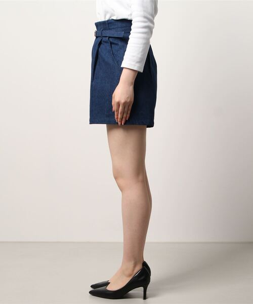 abc une face(アーベーセーアンフェイス)の「ハイウエストショートパンツ(デニムパンツ・レディース・ダークブルー・FREE)」の4枚目の写真