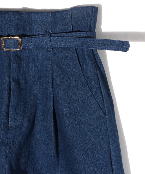 abc une face(アーベーセーアンフェイス)の「ハイウエストショートパンツ(デニムパンツ・レディース・ダークブルー・FREE)」の3枚目の写真