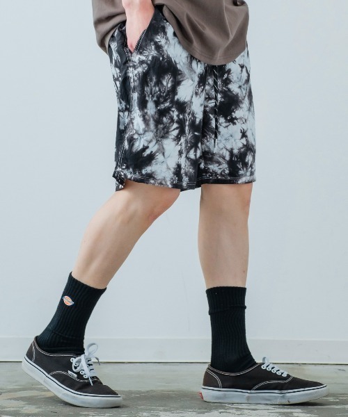 improves（インプローブス）の「製品染め ナイロン ショート イージーパンツ ソリッド/タイダイ柄（その他パンツ・メンズ・グリーン/ブルー/ブラウン/オレンジ/パープル/ブラック・LARGE/MEDIUM）」の2枚目の写真