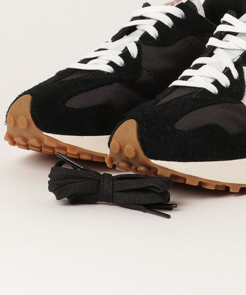 NEW BALANCE（ニューバランス）の「327（スニーカー・レディース・ネイビー/ホワイト/ブラック/ブルー・25.0cm/23.0cm/24.5cm/24.0cm/22.5cm/23.5cm/25.5cm/22.0cm）」の9枚目の写真