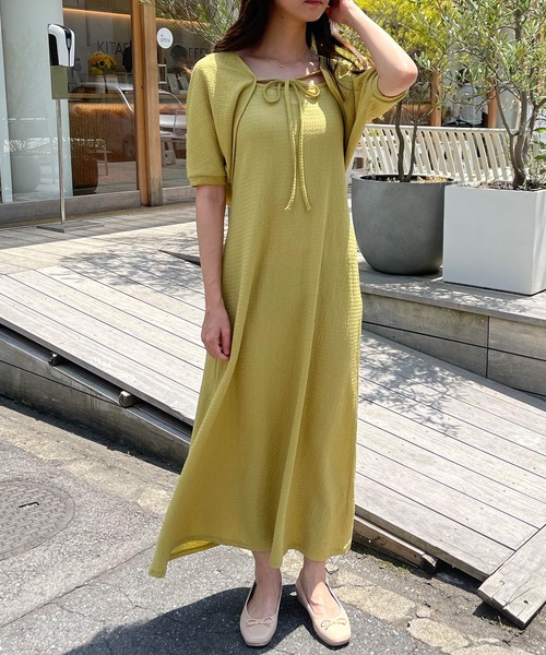 ADIRA(アディラ)の「ショートボレロキャミワンピセット(ワンピース・レディース・ブラック/イエロー・MEDIUM)」の6枚目の写真