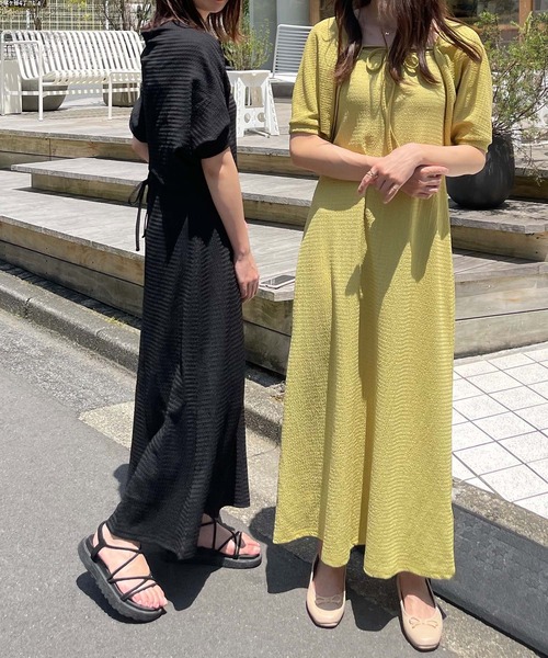 ADIRA(アディラ)の「ショートボレロキャミワンピセット(ワンピース・レディース・ブラック/イエロー・MEDIUM)」の4枚目の写真