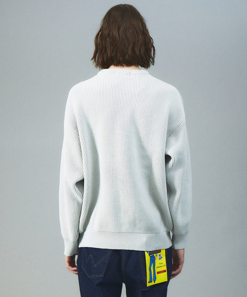 MYSELF ABAHOUSE（マイセルフアバハウス）の「【アンサンブル対応】[洗える]クルーネック ポリ ニット（ニット/セーター・メンズ・ブラウン/ベージュ/グレー/ダークグリーン・46/48）」の7枚目の写真