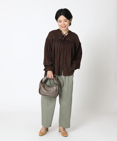 B.C STOCK（ベーセーストック）の「ツイストハンドル2way Bag（ショルダーバッグ・レディース・グリーン/チョコ/ピンク系その他・FREE）」の4枚目の写真