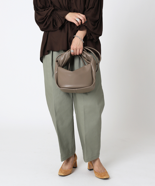 B.C STOCK（ベーセーストック）の「ツイストハンドル2way Bag（ショルダーバッグ・レディース・グリーン/チョコ/ピンク系その他・FREE）」の6枚目の写真