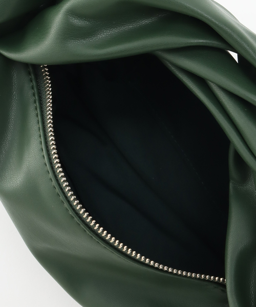 B.C STOCK（ベーセーストック）の「ツイストハンドル2way Bag（ショルダーバッグ・レディース・グリーン/チョコ/ピンク系その他・FREE）」の17枚目の写真