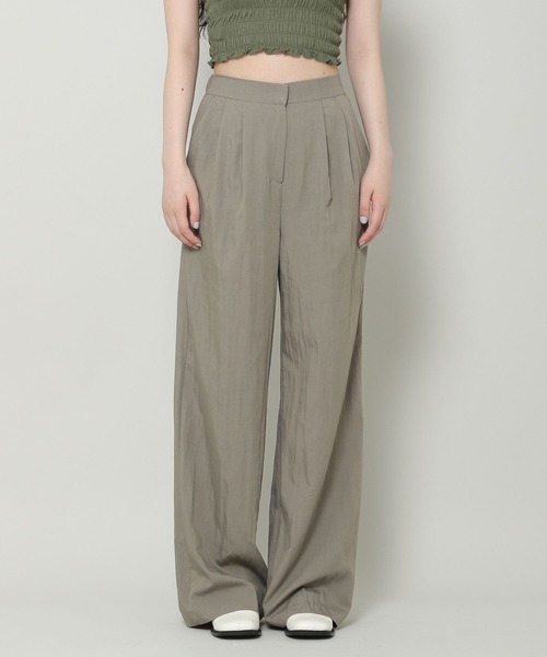 ALAND（エーランド）の「3.3 Field Trip／フロントプリーツワイドパンツ 2353228（スラックス・レディース・アイボリー/チャコール・FREE）」の4枚目の写真
