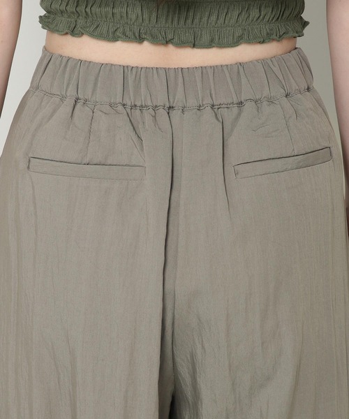 ALAND（エーランド）の「3.3 Field Trip／フロントプリーツワイドパンツ 2353228（スラックス・レディース・アイボリー/チャコール・FREE）」の16枚目の写真