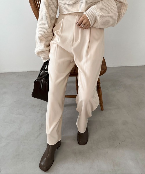 EPIMI E'PIMMY(エピミエピミー)の「テープベルトカラーテーパードスラックス(スラックス・レディース・ブラック/ブラウン/アイボリー/ミント/ラベンダー/コーラル・MEDIUM)」の2枚目の写真