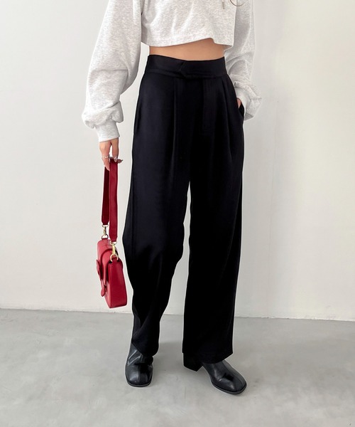 EPIMI E'PIMMY(エピミエピミー)の「テープベルトカラーテーパードスラックス(スラックス・レディース・ブラック/ブラウン/アイボリー/ミント/ラベンダー/コーラル・MEDIUM)」の3枚目の写真