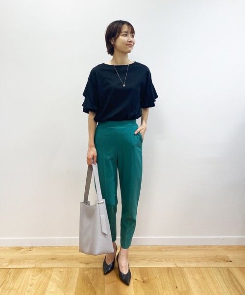 OPAQUE.CLIP（オペークドットクリップ）の「◆ウールブレンド テーパードパンツ【マルチファンクション/WEB限定サイズ】（その他パンツ・レディース・ダークグリーン/サンドベージュ/ブラック・40/34/36/38/42）」の11枚目の写真