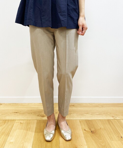 OPAQUE.CLIP（オペークドットクリップ）の「◆ウールブレンド テーパードパンツ【マルチファンクション/WEB限定サイズ】（その他パンツ・レディース・ダークグリーン/サンドベージュ/ブラック・40/34/36/38/42）」の19枚目の写真