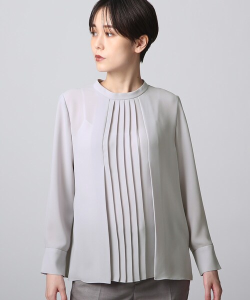 INDIVI(インディヴィ)の「◆【日本製/洗える】センタープリーツブラウス(シャツ/ブラウス・レディース・ライトグレー・05/13/15 /19/38)」の3枚目の写真
