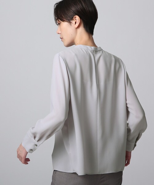 INDIVI(インディヴィ)の「◆【日本製/洗える】センタープリーツブラウス(シャツ/ブラウス・レディース・ライトグレー・05/13/15 /19/38)」の12枚目の写真