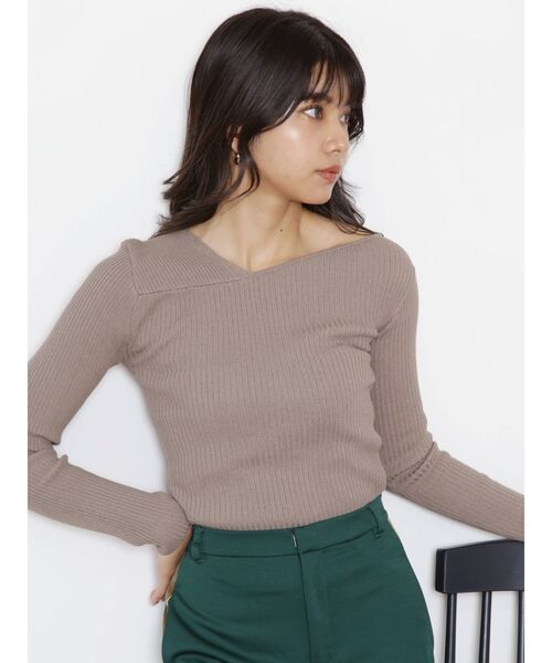 MURUA(ムルーア)の「アシメショルダーカットニットトップス(ニット/セーター・レディース・アイボリー/モカ/ブラック・FREE)」の12枚目の写真