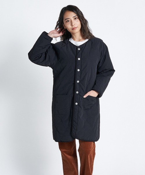 ROXY（ロキシー）の「HOLIDAY/ロキシーノーカラーリバーシブルボアブルゾン（ブルゾン・レディース・ブラック/ナチュラル/ベージュ・LARGE/MEDIUM/SMALL）」の5枚目の写真