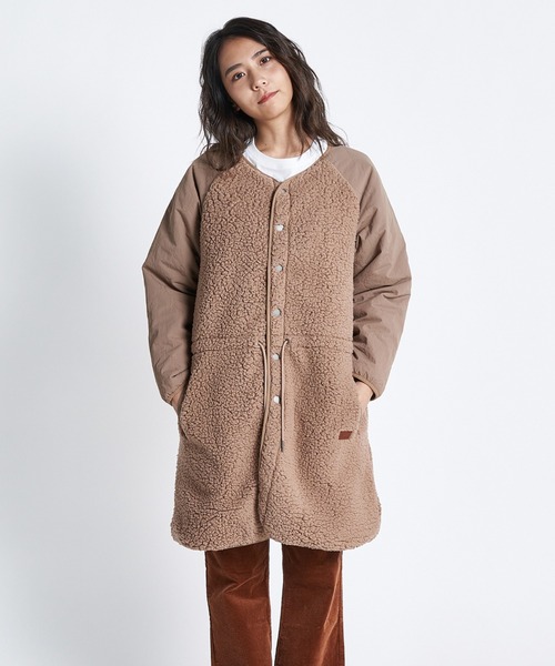 ROXY（ロキシー）の「HOLIDAY/ロキシーノーカラーリバーシブルボアブルゾン（ブルゾン・レディース・ブラック/ナチュラル/ベージュ・LARGE/MEDIUM/SMALL）」の8枚目の写真