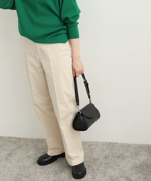 URBAN RESEARCH DOORS（アーバンリサーチドアーズ）の「コーデュロイストレートトラウザー（その他パンツ・レディース・ブラウン/アイボリー/ベージュ・MEDIUM/SMALL）」の5枚目の写真