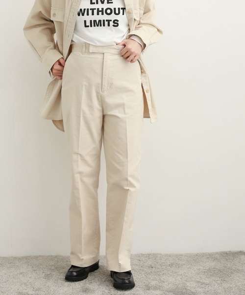 URBAN RESEARCH DOORS（アーバンリサーチドアーズ）の「コーデュロイストレートトラウザー（その他パンツ・レディース・ブラウン/アイボリー/ベージュ・MEDIUM/SMALL）」の15枚目の写真