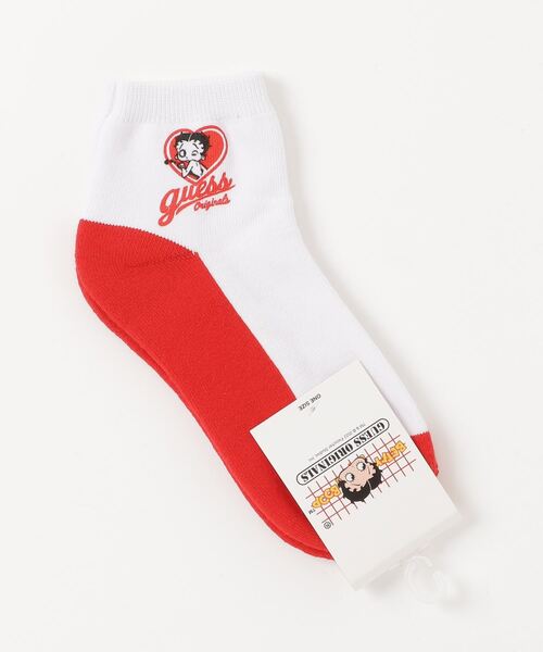 Guess(ゲス)の「GUESS Originals x Betty Boop Logo Socks(ソックス/靴下・レディース・レッド・ONE SIZE)」の3枚目の写真