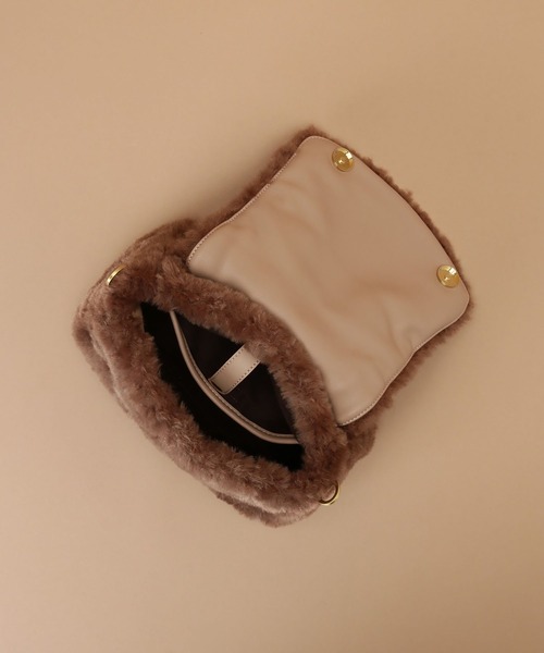 Samantha Thavasa(サマンサタバサ)の「ソフトファー ハンドバッグ(ハンドバッグ・レディース・その他1/グレイッシュベージュ/イエロー/ブラウン/ライトブルー・FREE)」の11枚目の写真