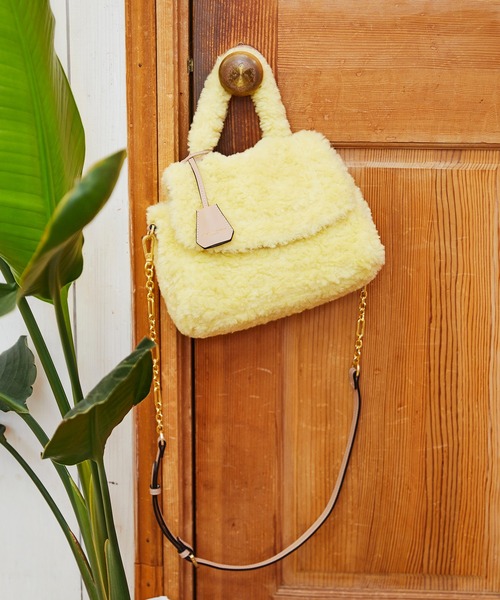 Samantha Thavasa(サマンサタバサ)の「ソフトファー ハンドバッグ(ハンドバッグ・レディース・その他1/グレイッシュベージュ/イエロー/ブラウン/ライトブルー・FREE)」の17枚目の写真