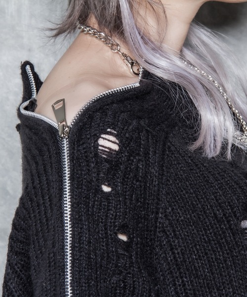 R/X（ロックス）の「チェーンバッチ付きダメージルーズニット（ニット/セーター・レディース・アイボリー/ブラック・FREE）」の10枚目の写真