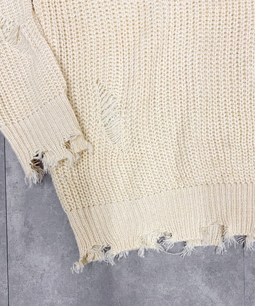 R/X（ロックス）の「チェーンバッチ付きダメージルーズニット（ニット/セーター・レディース・アイボリー/ブラック・FREE）」の16枚目の写真