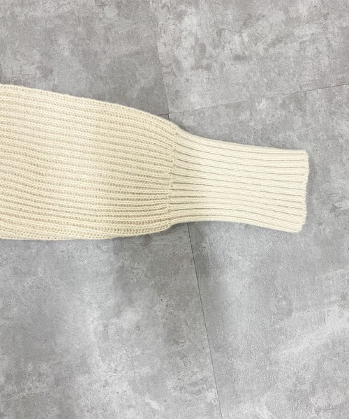 R/X（ロックス）の「チェーンバッチ付きダメージルーズニット（ニット/セーター・レディース・アイボリー/ブラック・FREE）」の11枚目の写真