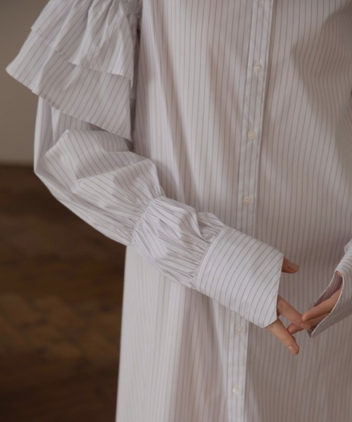 MIELI INVARIANT（ミエリインヴァリアント）の「Pinstripe Candy Shirt