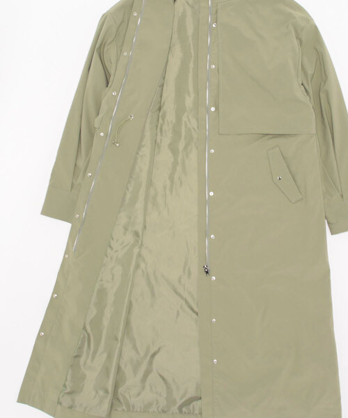 ottilie（オティーリエ）の「【 ottilie / オティーリエ 】 トレンチ風マウンテンロングフーディーコート（トレンチコート・レディース・ネイビー/ブラック/グレイッシュベージュ/カーキ・FREE）」の5枚目の写真