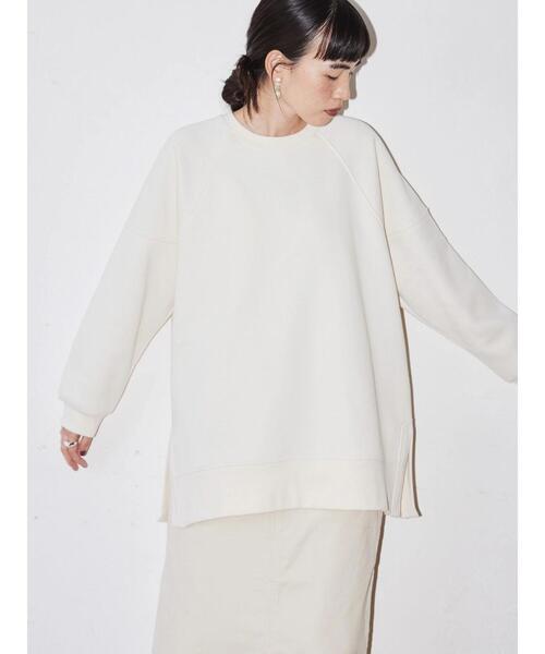 AMERICAN HOLIC(アメリカンホリック)の「ラグラン裏起毛チュニック(スウェット・レディース・グリーン/アイボリー/ライトベージュ/ネイビー・L/M)」の9枚目の写真
