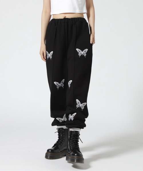 Chica(チカ)の「chica/チカ/パピヨンスウェットパンツ(スウェットパンツ・レディース・グレー/ブラック・F)」の1枚目の写真