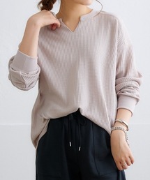 ワッフル素材キーネックトップス