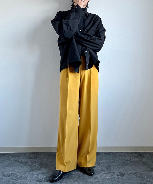 y/m(イム)の「カラーワイドパンツ(その他パンツ・メンズ・オフホワイト/マスタード/グリーン・XS/S/M/L/XL)」の1枚目の写真