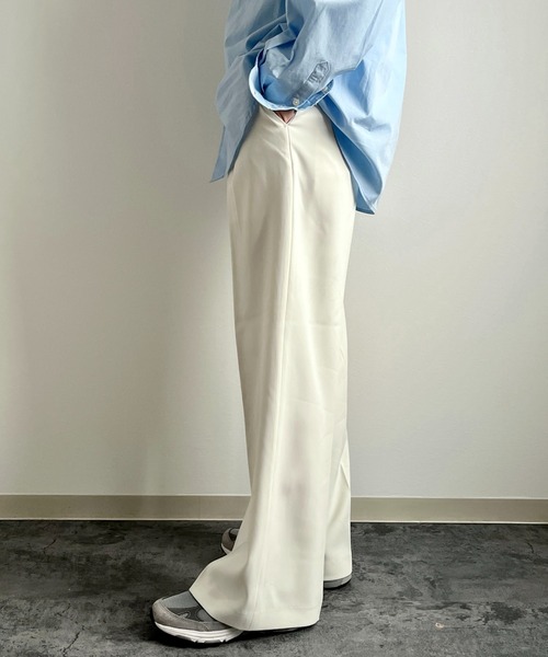 y/m(イム)の「カラーワイドパンツ(その他パンツ・メンズ・オフホワイト/マスタード/グリーン・XS/S/M/L/XL)」の8枚目の写真