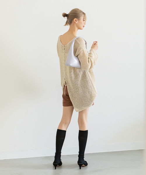 U by SPICK&SPAN（ユーバイスピックアンドスパン）の「カーゴ サテン ショート パンツ（カーゴパンツ・レディース・ブラック/ブラウン・36/38）」の4枚目の写真