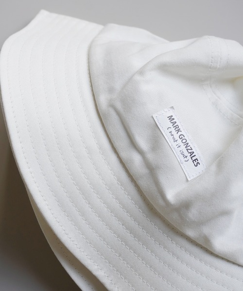 (What it isNt)ART BY MARKGONZALES(ワットイットイズント)の「【 (What it isNt)ART BY MARKGONZALES / (ワットイットイズント) アートバイ マークゴンザレス 】 コットン バケットハット(ハット・メンズ・ホワイト/ブラック/ベージュ/ブラウン/グリーン/ホワイト系その他/ブラック系その他・FREE)」の11枚目の写真