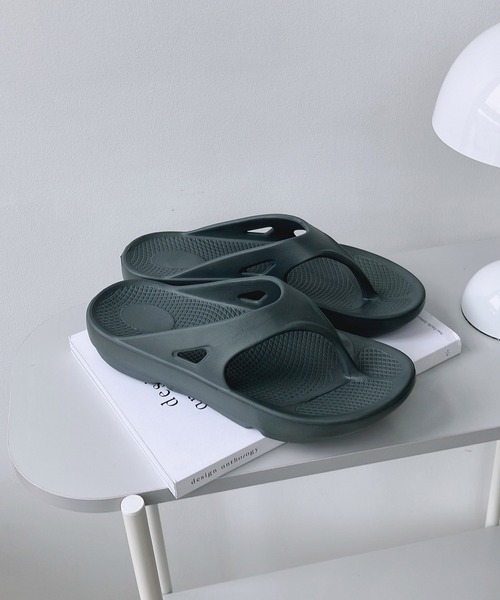 AS KNOW AS plus（アズノゥアズプラス）の「○エアリー トングサンダル【ZOZOTOWN限定アイテム】（サンダル・レディース・グレー/ブラック/アイボリー/ミント/ライトカーキ/ピンク・M/L）」の14枚目の写真