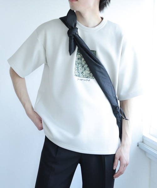 SENSE OF PLACE by URBAN RESEARCH(センスオブプレイスバイアーバンリサーチ)の「『別注』グラフィックアートTシャツ(5分袖)D(Tシャツ/カットソー・メンズ・ライトベージュ/ブラック/ホワイト・MEDIUM/LARGE)」の7枚目の写真