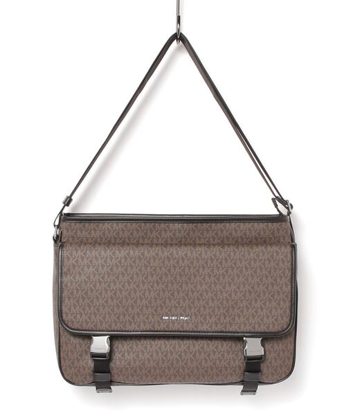 MICHAEL KORS(マイケルコース)の「COOPER UTILITY FLAP MSGR クロスボディ(メッセンジャーバッグ・メンズ・ブラウン系その他・FREE)」の2枚目の写真