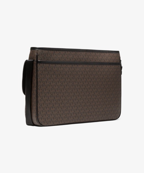 MICHAEL KORS(マイケルコース)の「COOPER UTILITY FLAP MSGR クロスボディ(メッセンジャーバッグ・メンズ・ブラウン系その他・FREE)」の8枚目の写真