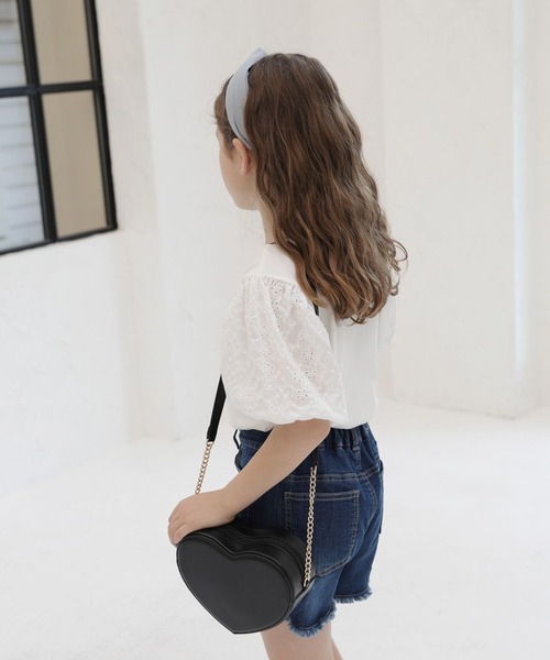 GLOBAL WORK(グローバルワーク)の「ハートモチーフチェーンBAG/187432(ショルダーバッグ・キッズ・ブラック・FREE)」の17枚目の写真
